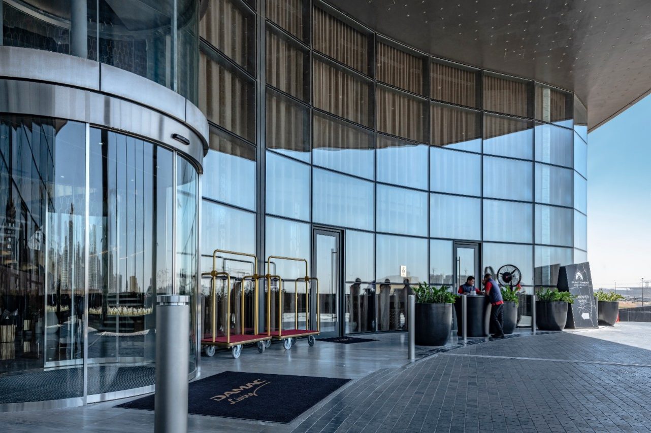 Phản xạ ít, ngắm nhiều hơn